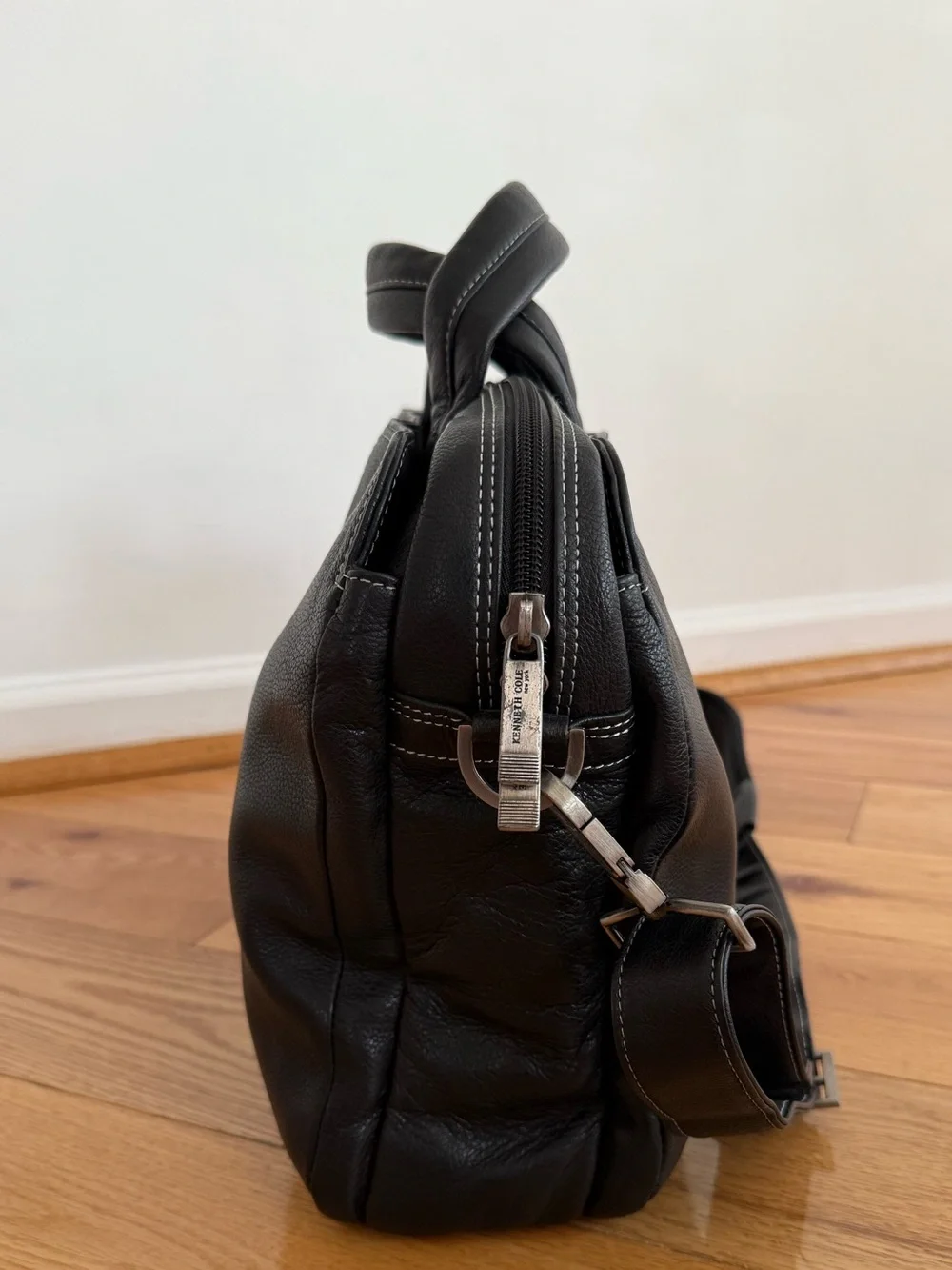 Mens Kenneth Cole Crossbody Leather Messenger Bag